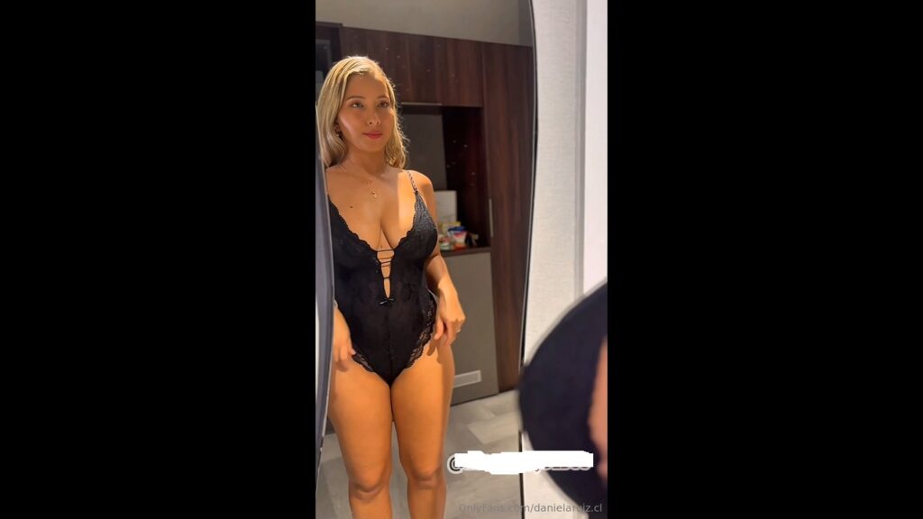 DANIELA OFICIAL 18 – PERUANA – SEXO EN EL CLUB SWINGER Pt 1